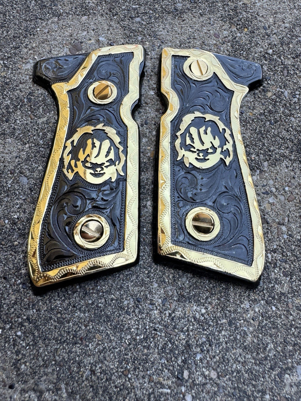 Beretta 92FS Cachas Chucky Gold Plated Pistol Custom Grips & Gold Screws