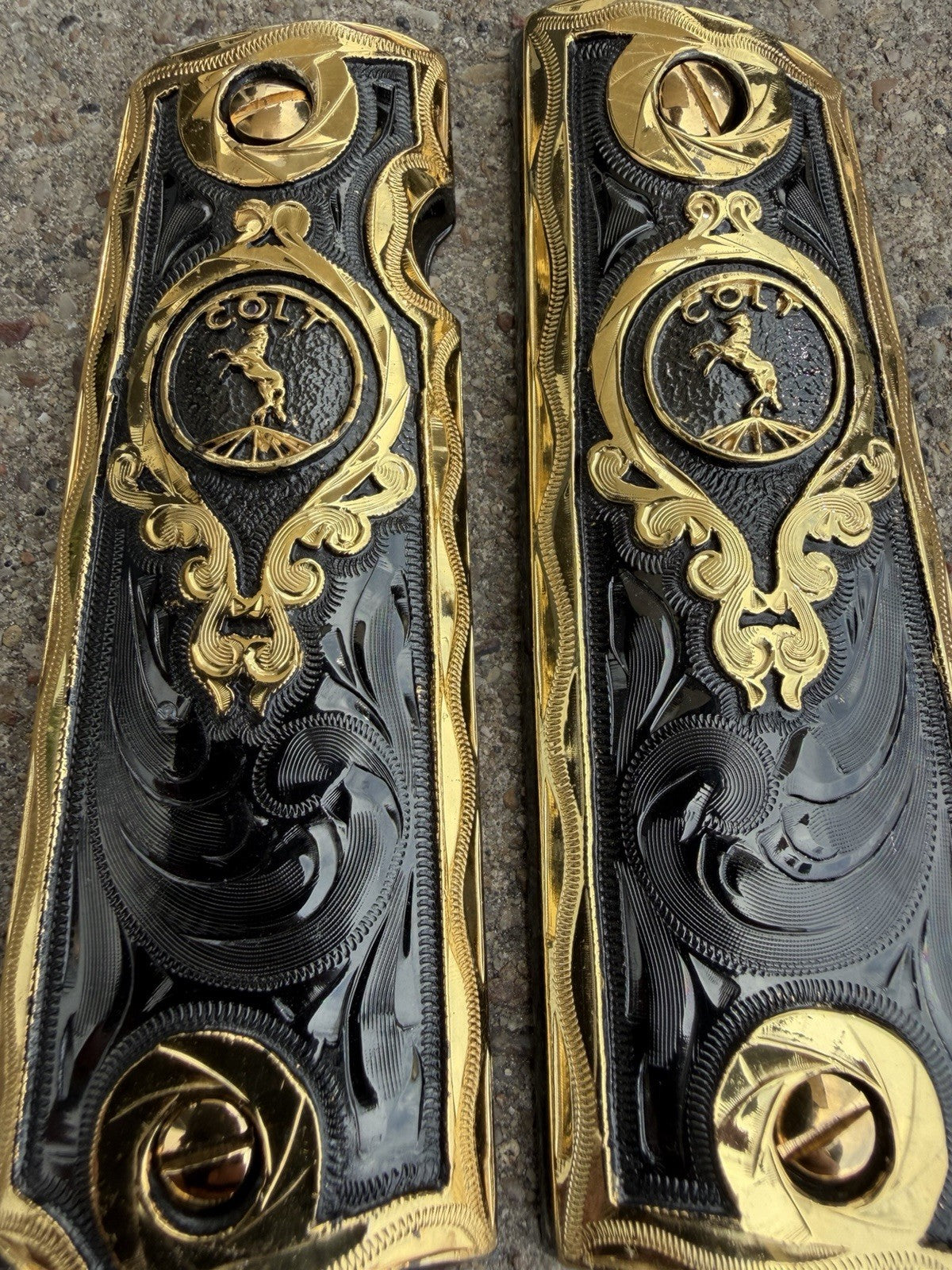 1911 45 38 Super Full Size Horse Gold Gun Pistol Grip Cachas & 24K Screws