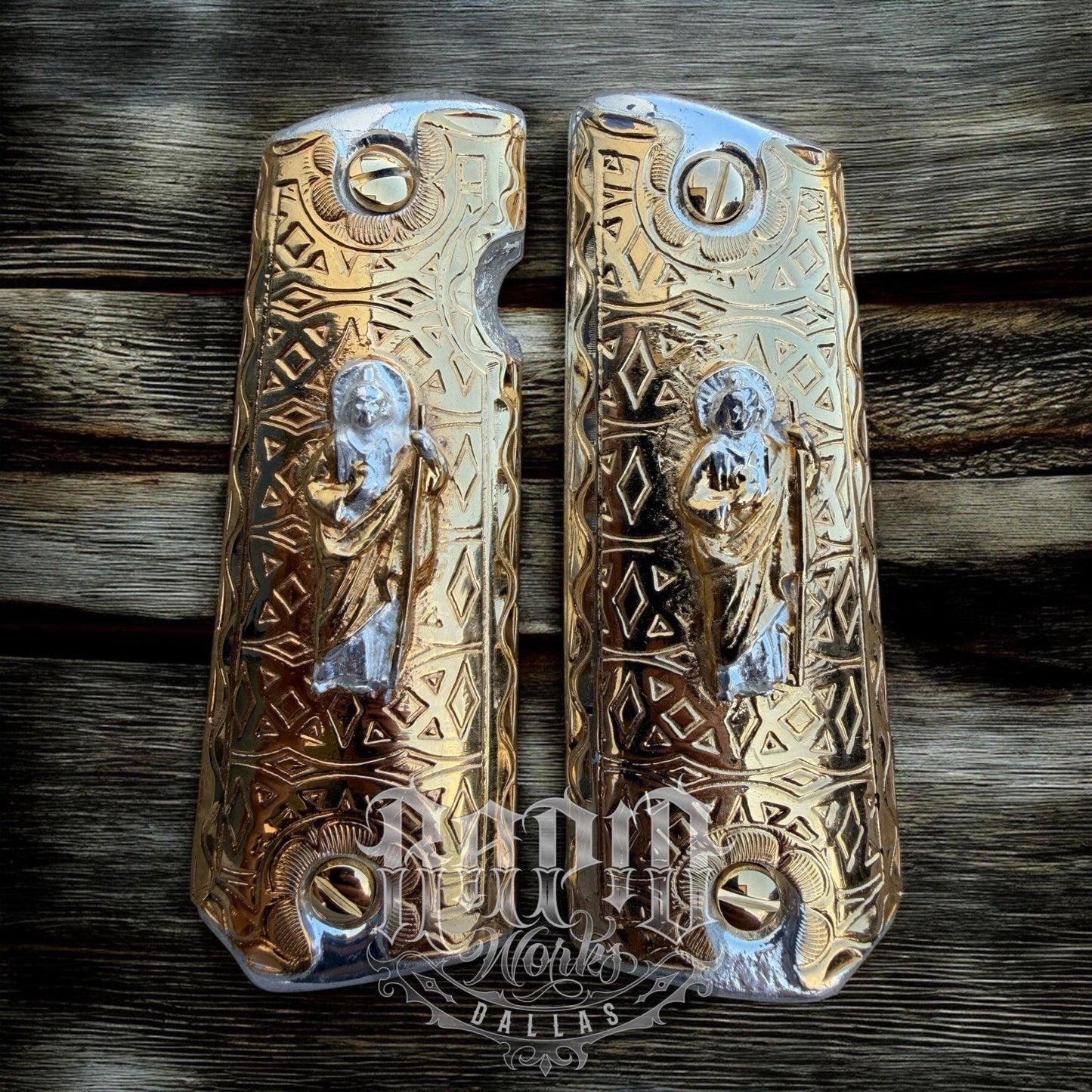 1911 45 38 Super Full Size San Judas Gold Gun Pistol Grip Cachas & 24K Screws