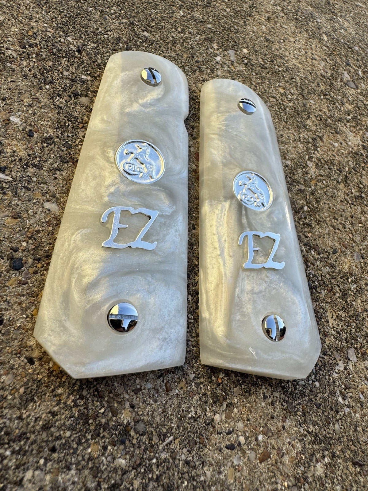 1911 45 38 Super Full Size EZ Resin Colt Coin Gun Pistol Grip Cachas