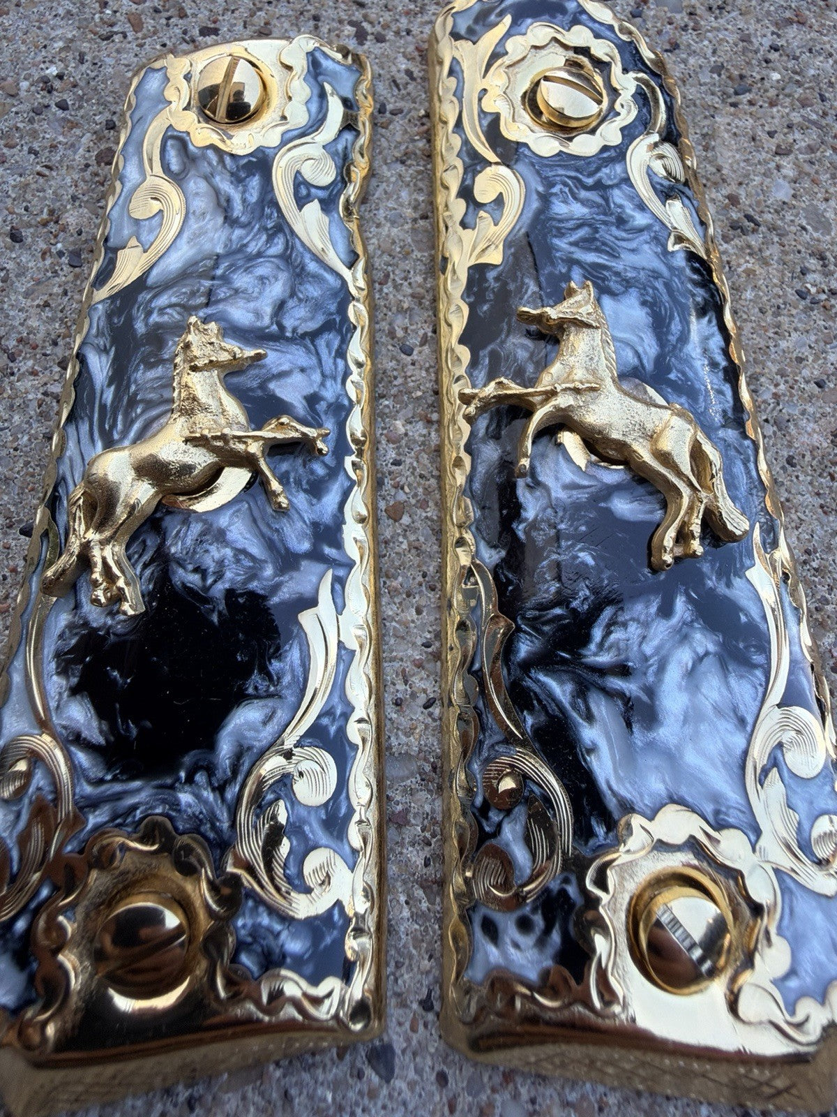 1911 45 38 Super Full Size Horse Gold Gun Pistol Grip Cachas & 24K Screws