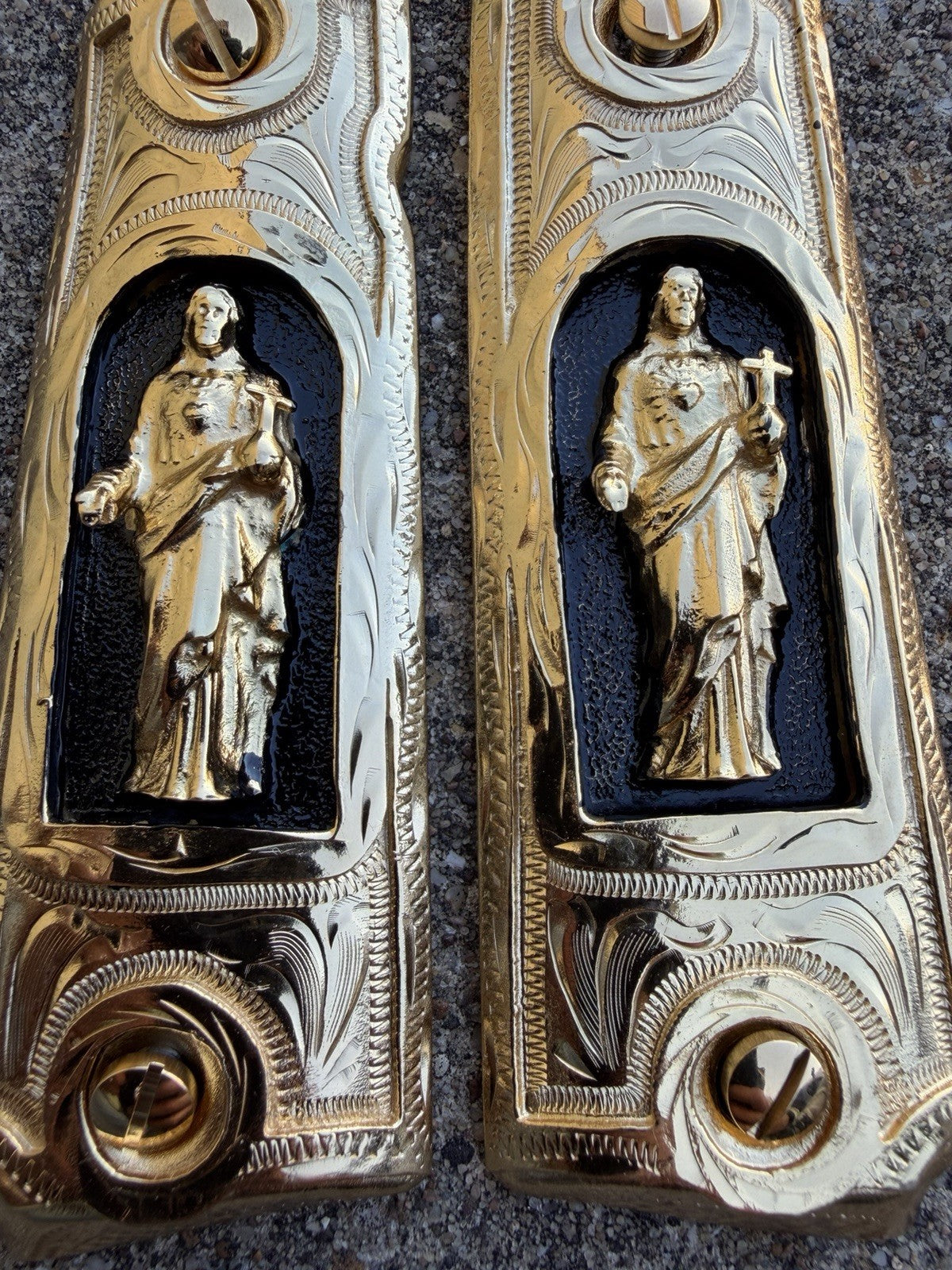 1911 45 38 Super Full Size Jesus Gold Gun Pistol Grip Cachas & 24K Screws