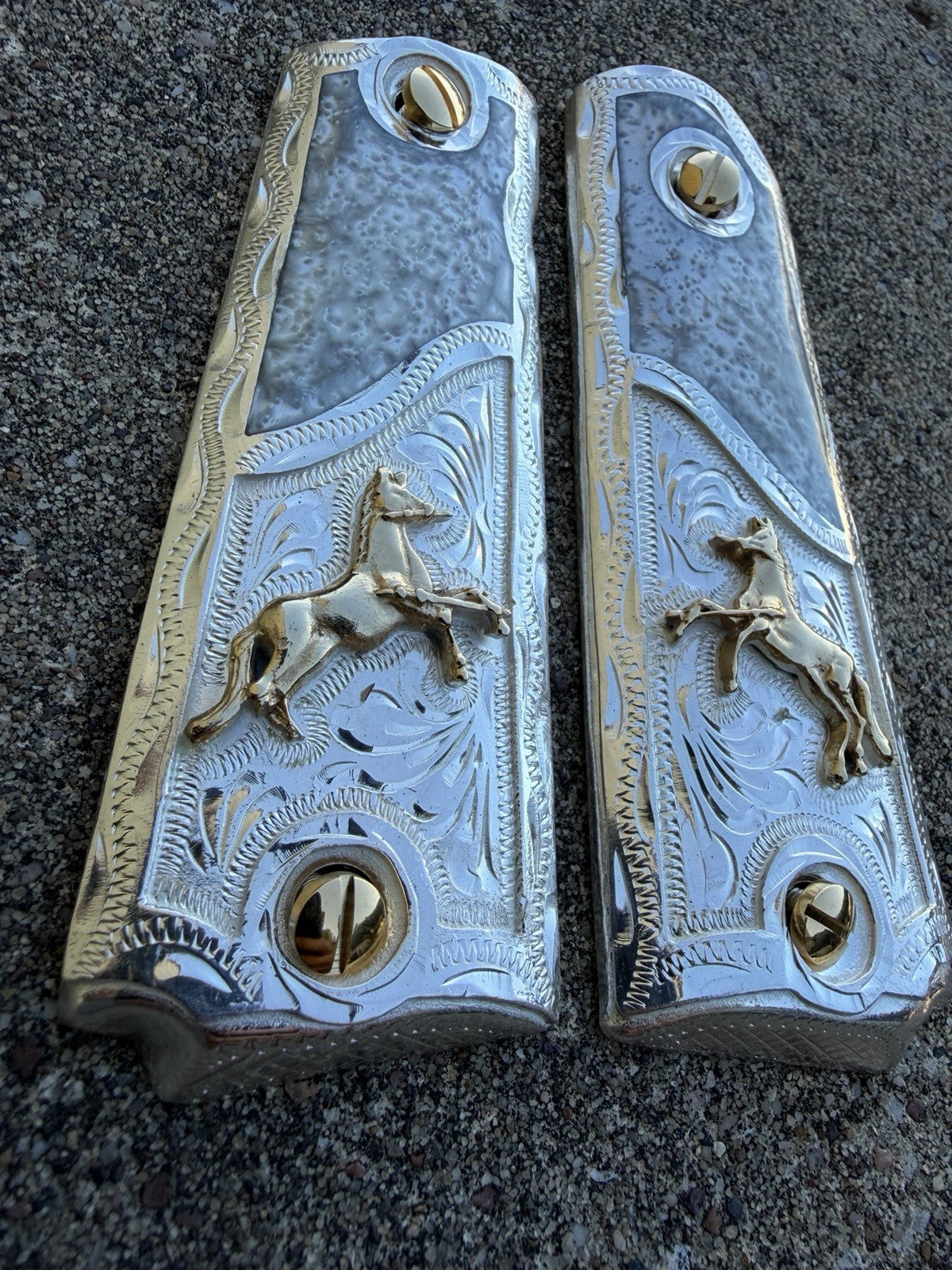 1911 45 38 Super Full Size Horse Gold Gun Pistol Grip Cachas & 24K Screws