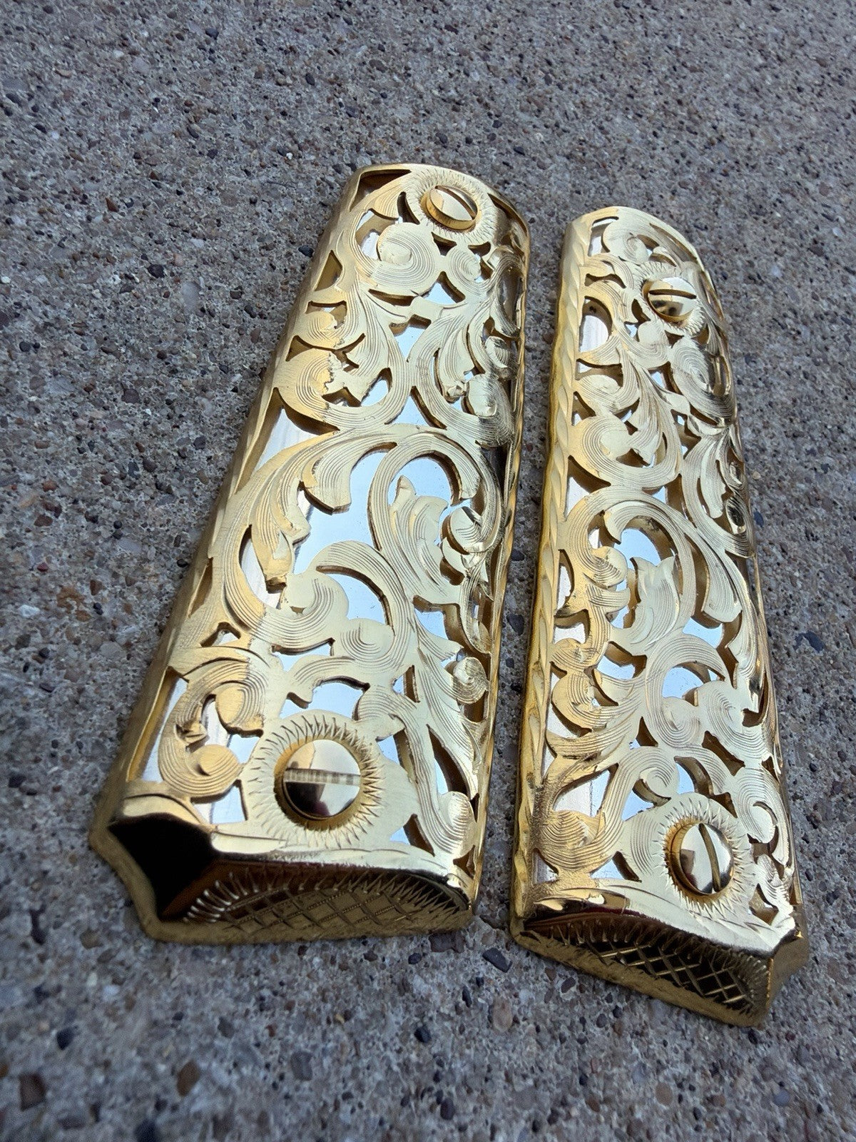 1911 45 38 Super Full Size Gold Gun Pistol Grip Cachas Chapeado & 24K Screws