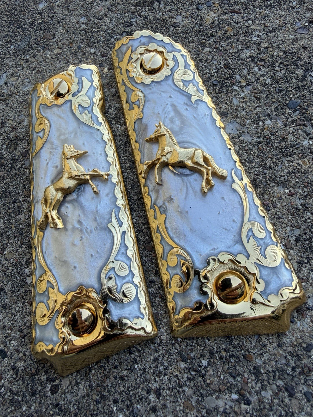 1911 45 38 Super Full Size Horse Gold Gun Pistol Grip Cachas & 24K Screws