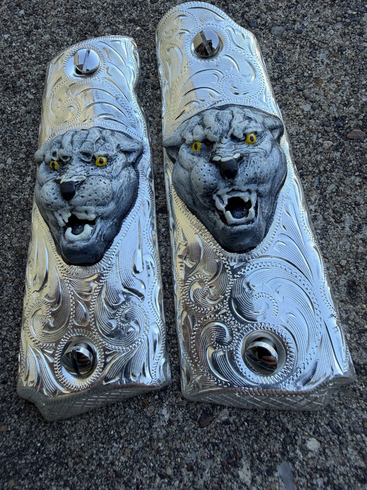 1911 45 38 Super Full Size Panther Gun Pistol Grip Cachas & Polished Screws