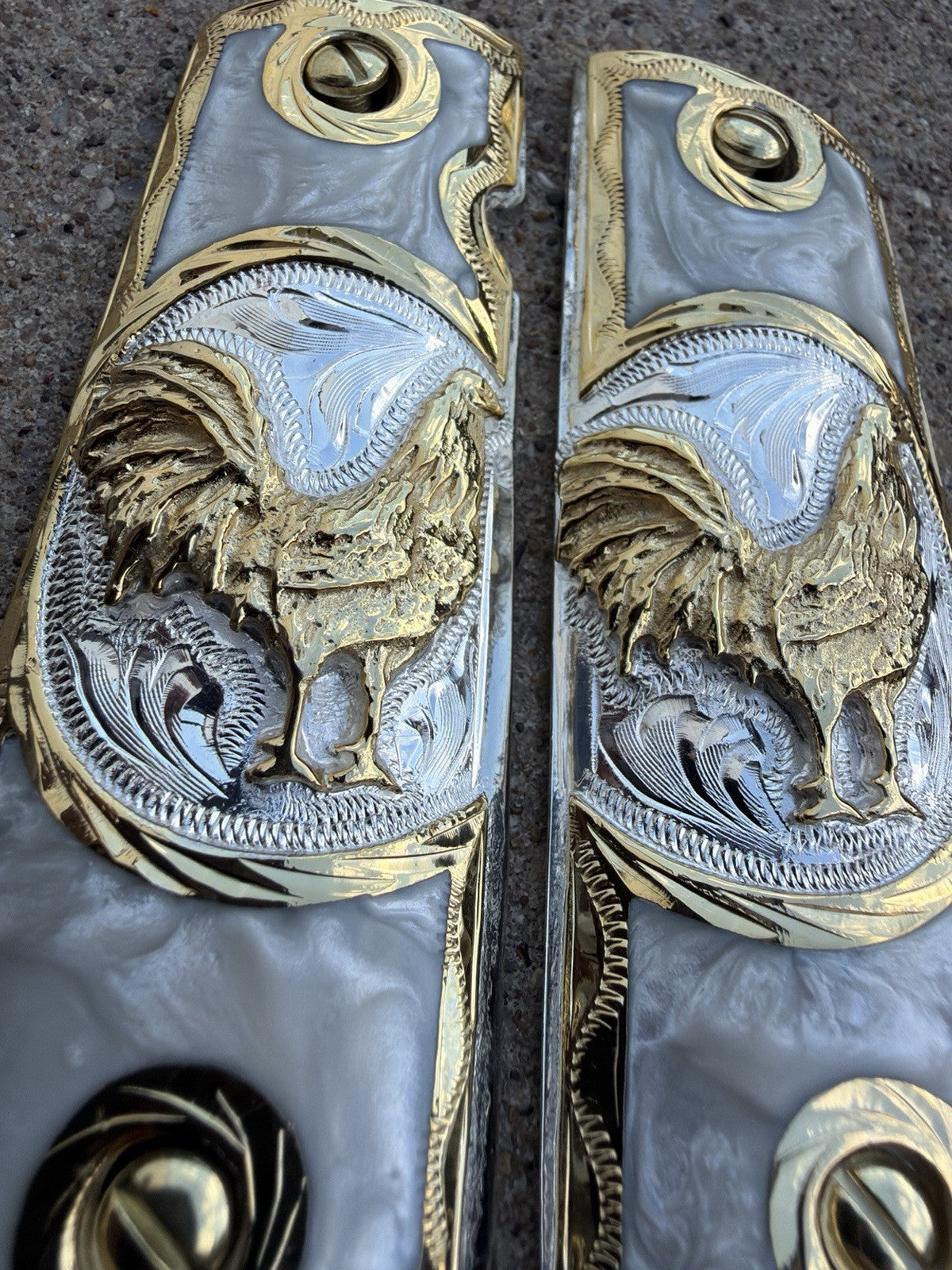 1911 45 38 Super Full Size Gallo Gold Gun Pistol Grip Cachas & 24K Screws