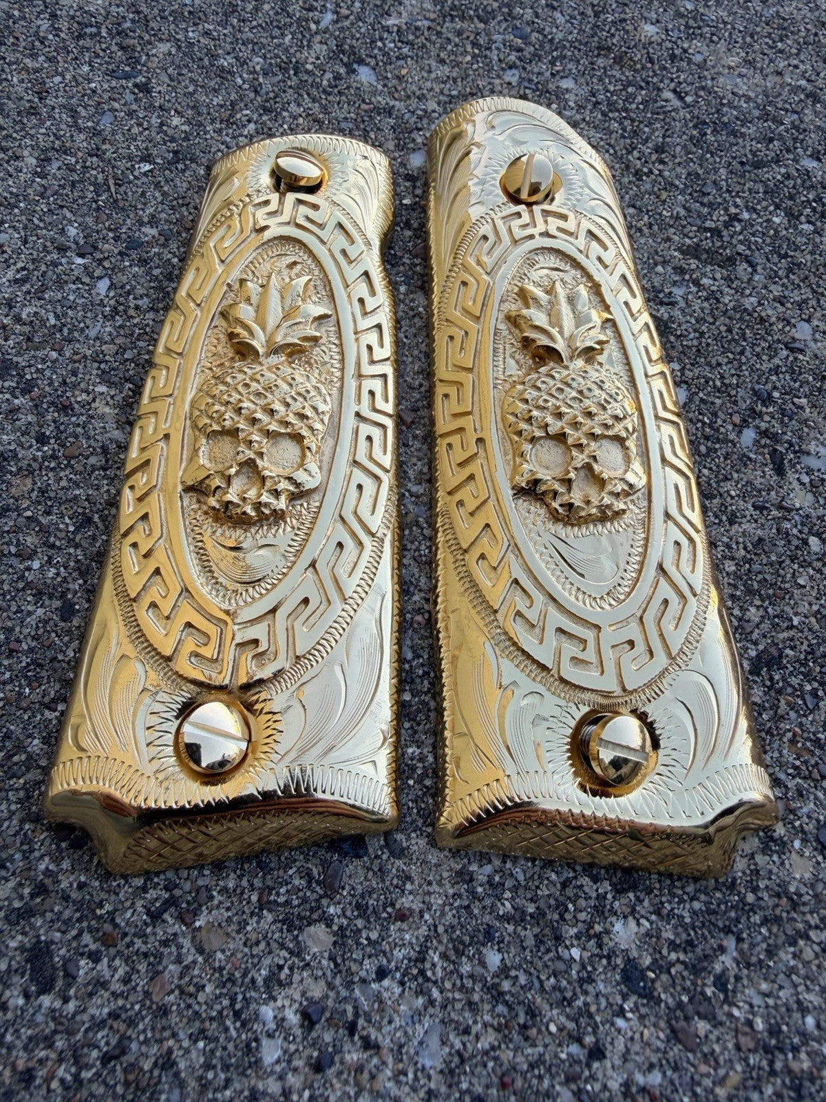 1911 45 38 Super Full Size Gold Gun Pistol Grip Cachas Chapeado & 24K Screws