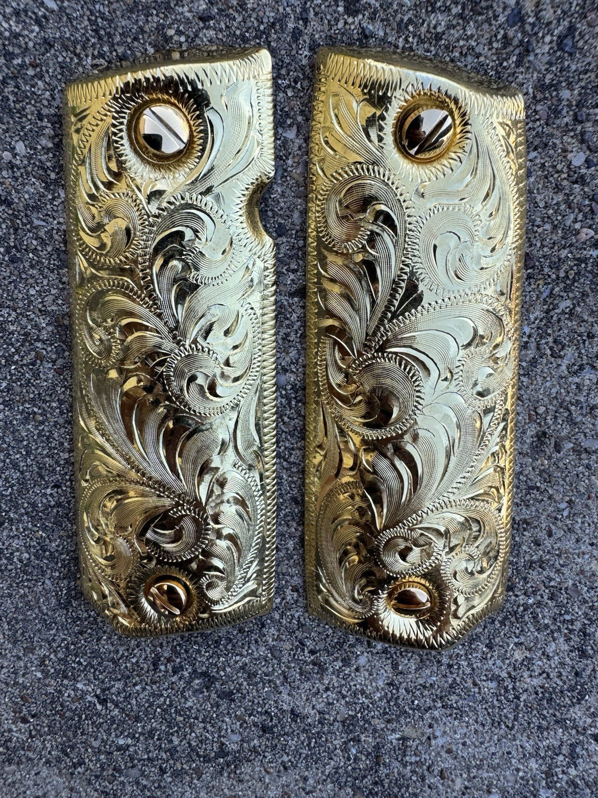 1911 45 38 Super Full Size Gold Gun Pistol Grip Cachas Chapeado & 24K Screws