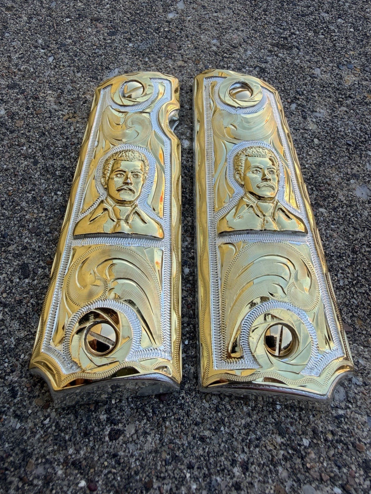 1911 45 38 Super Full Size Gold Gun Pistol Grip Cachas & 24K Screws