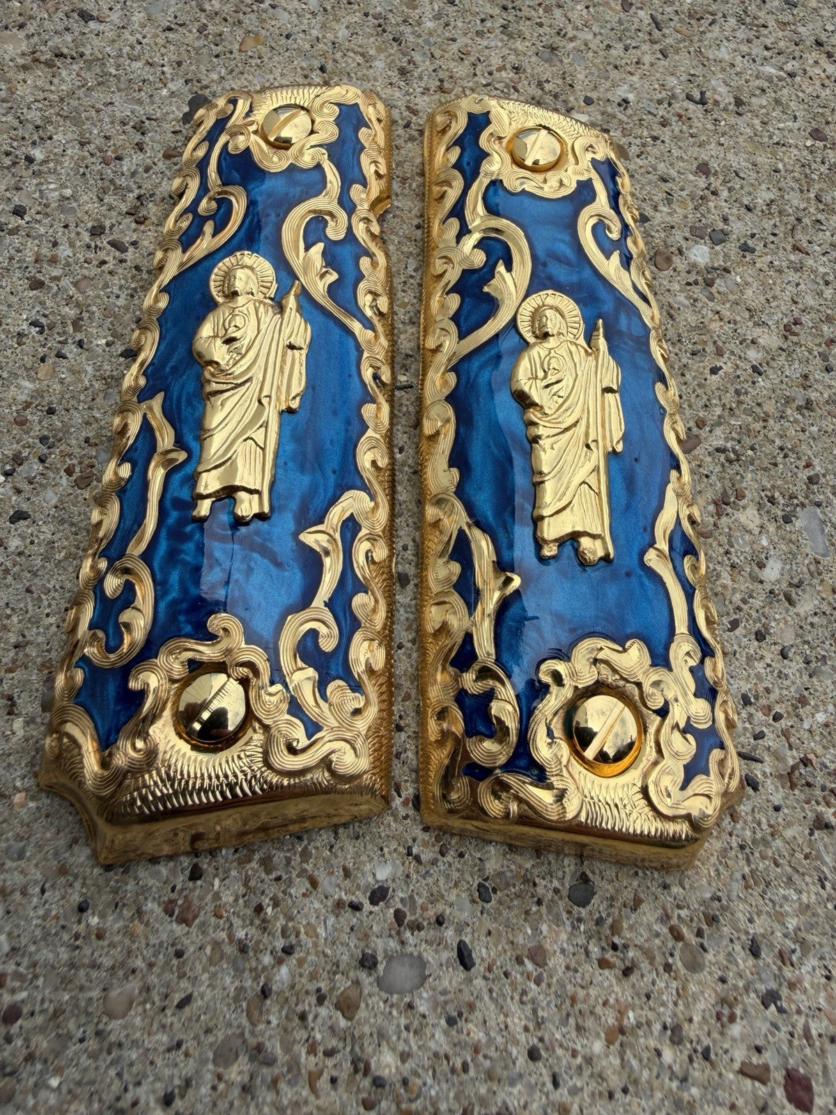 1911 45 38 Super Full Size San Judas Gold Gun Pistol Grip Cachas & 24K Screws