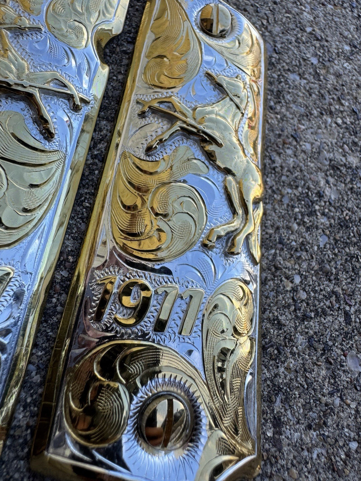 1911 45 38 Super Full Size Colt Horse Gold Gun Pistol Grip Cachas & 24K Screws