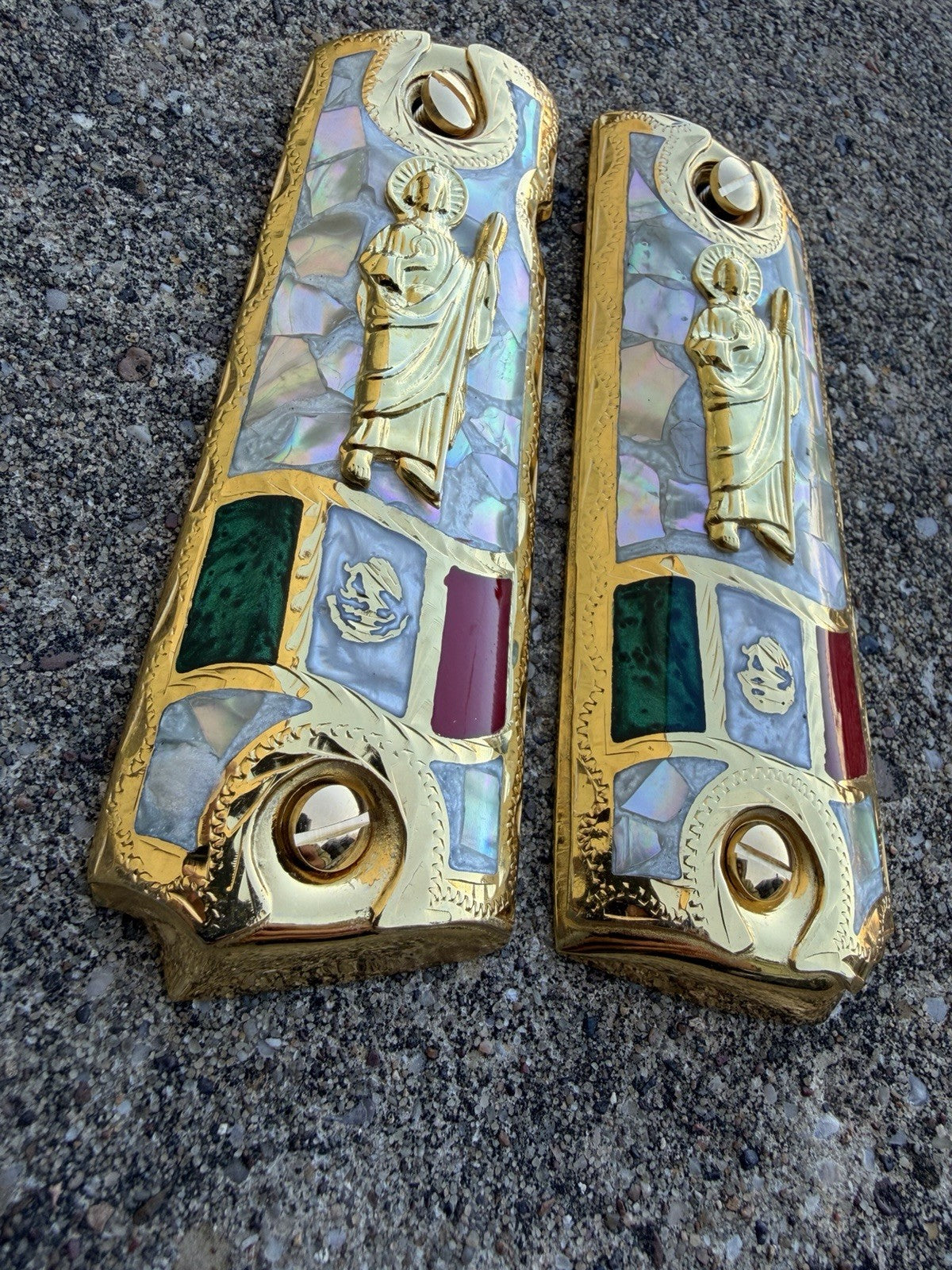1911 45 38 Super Full Size San Judas Gold Gun Pistol Grip Cachas & 24K Screws