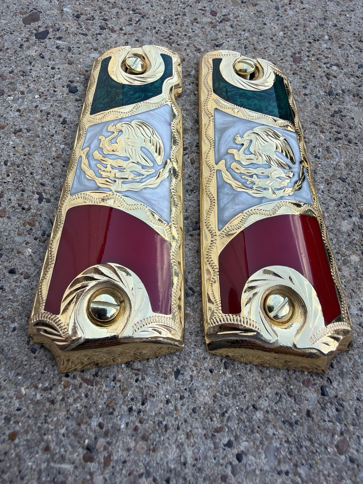 1911 45 38 Super Full Size Mexican Flag Gold Gun Pistol Grip Cachas & 24K Screws