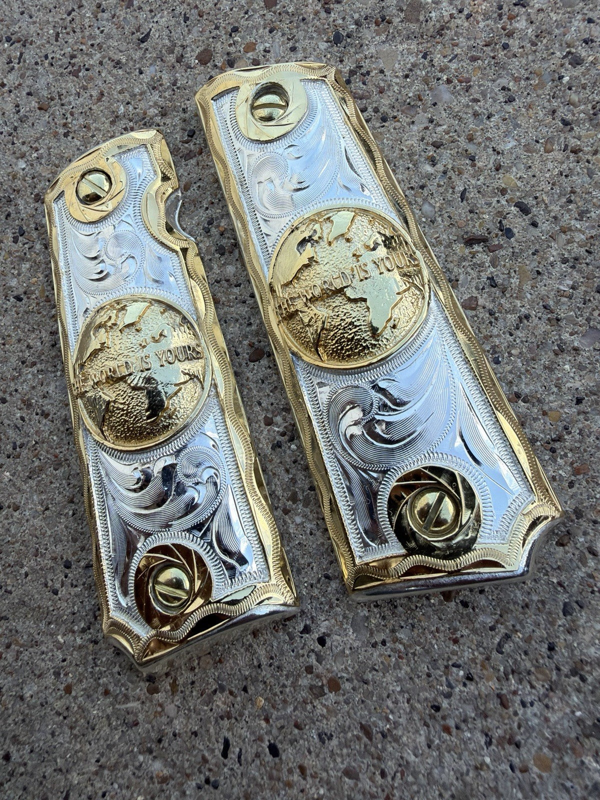 1911 45 38 Super Full Size World Is Yours Gold Gun Pistol Grip Cachas & 24KScrew