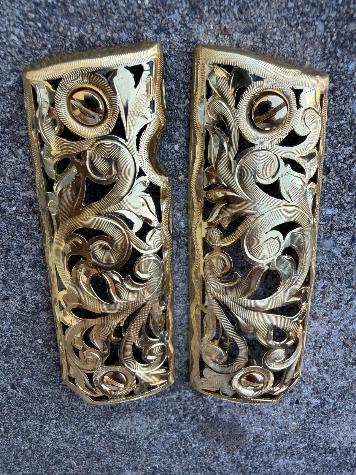1911 45 38 Super Full Size Gold Gun Pistol Grip Cachas Chapeado & 24K Screws