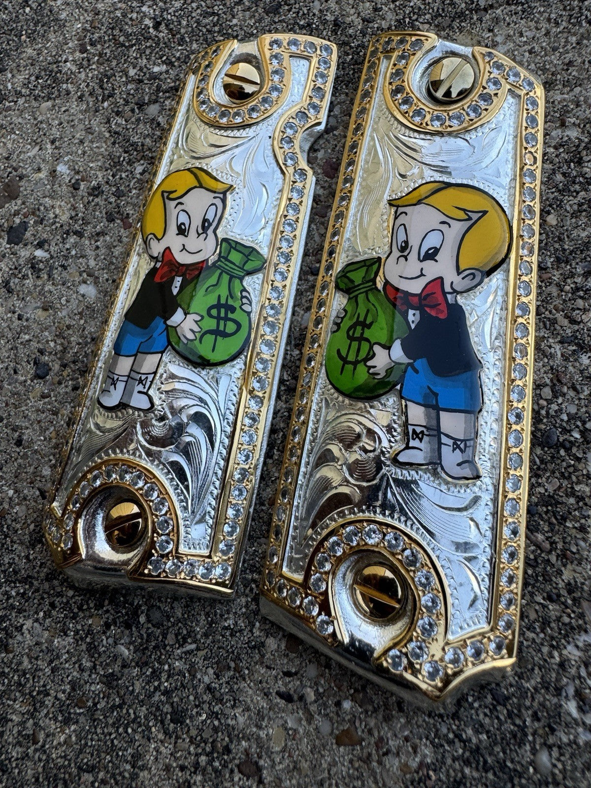 1911 ZIRCONIA 45 38 SUPER RICHIE RICH GOLD GUN PISTOL GRIP CACHAS & 24K SCREWS