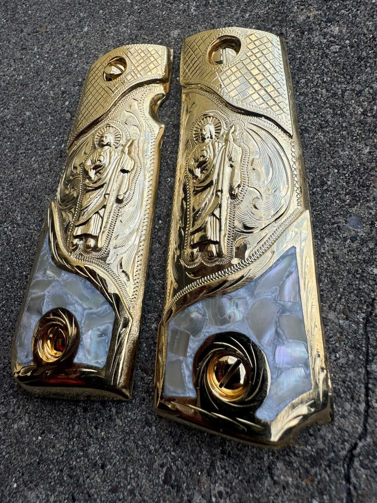 1911 45 38 Super Full Size San Judas Gold Gun Pistol Grips Cachas & 24K Screws