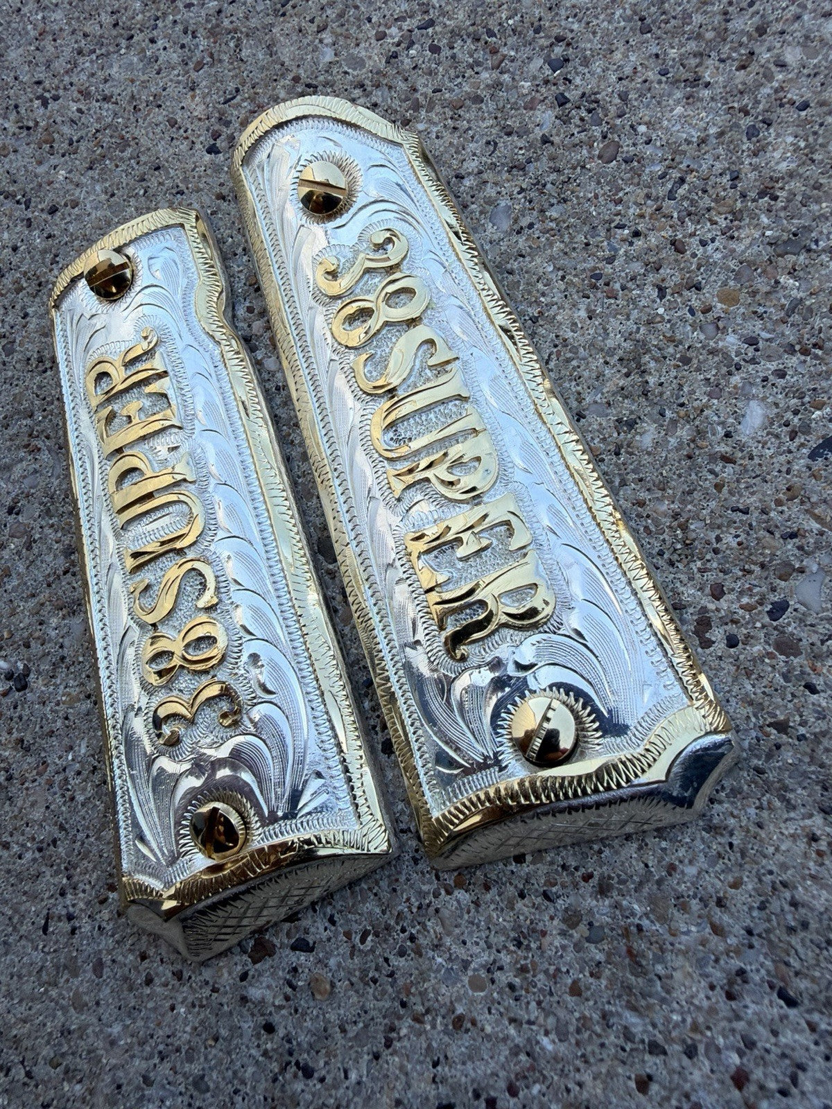 1911 45 38 Super Full Size Gold Gun Pistol Grip Cachas Chapeado & 24K Screws