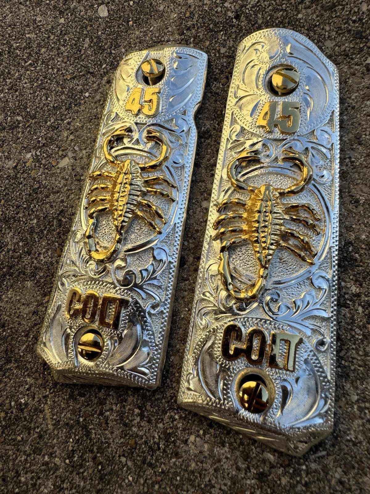1911 45 38 Super Full Size Scorpion Gold Gun Pistol Grip Cachas & 24K Screws