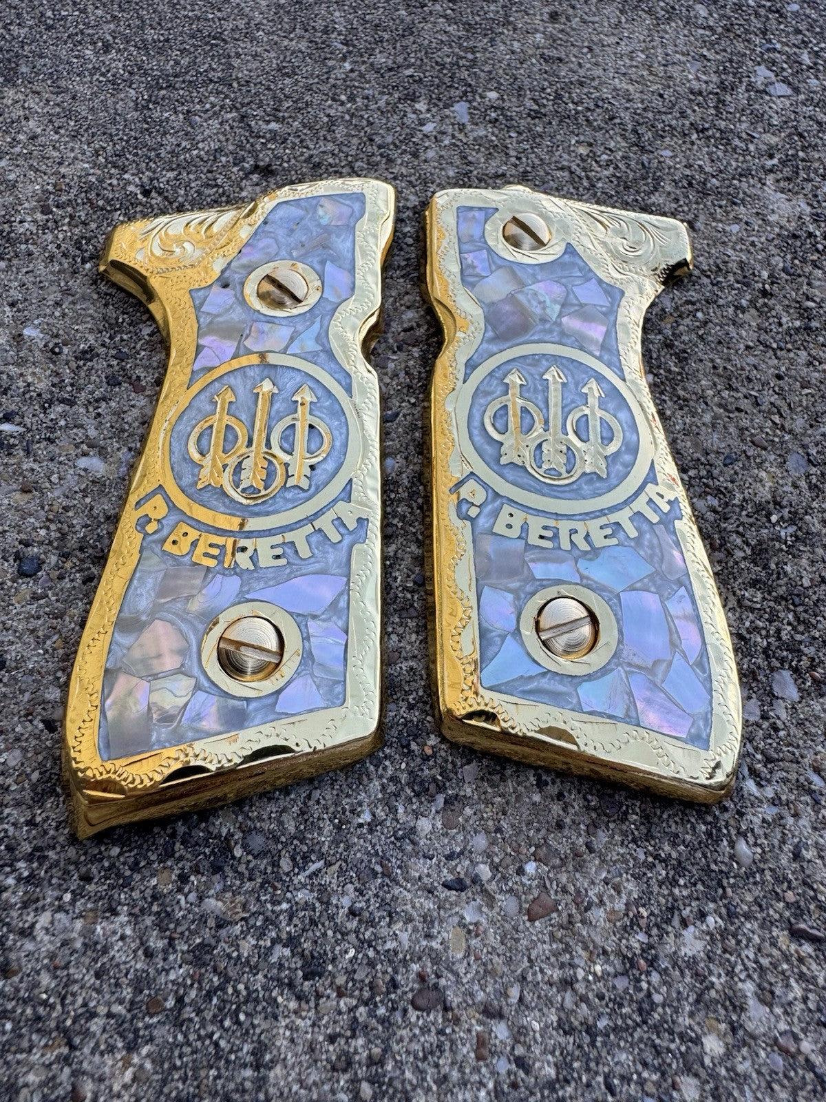 Beretta 92FS Cachas Gold Plated Pistol Custom Grips & Gold Screws