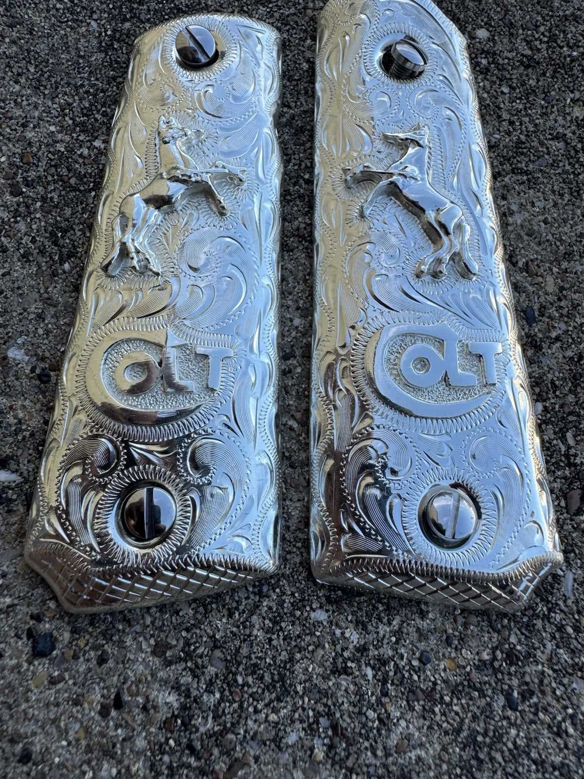 1911 45 38 Super Full Size Colt Horse Gun Pistol Grip Cachas & Polished Screws