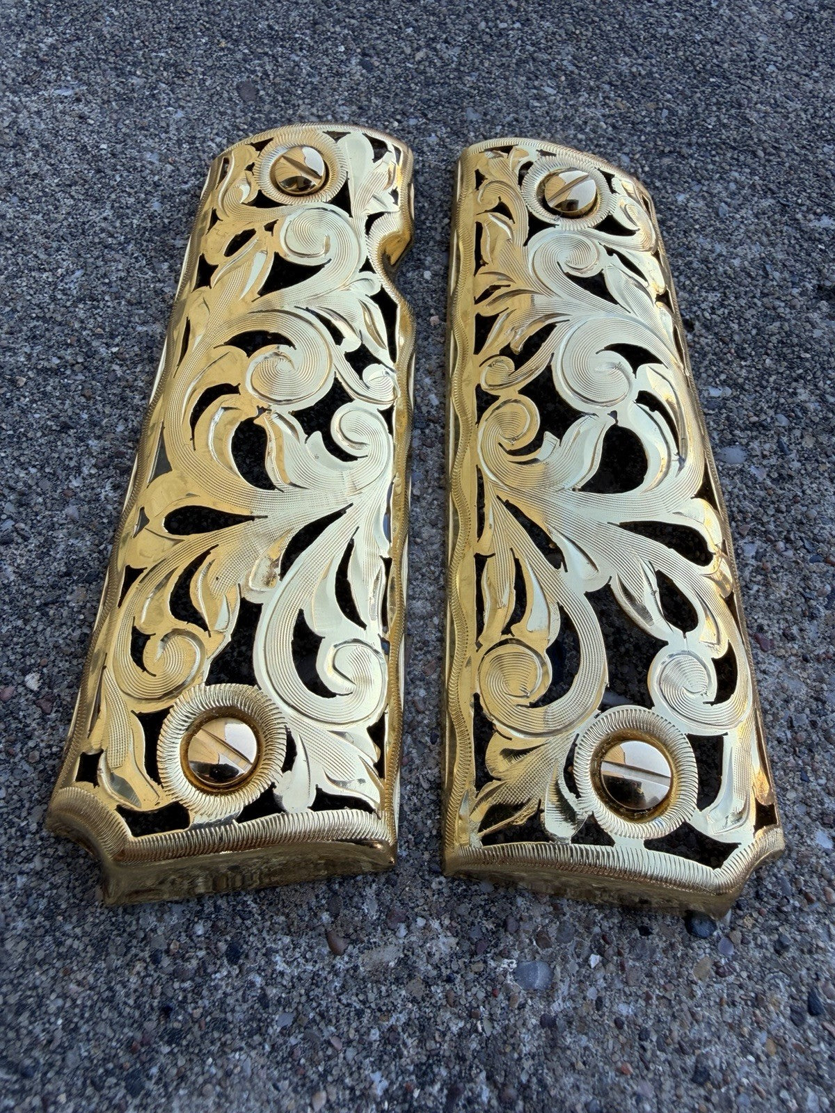 1911 45 38 Super Full Size Gold Gun Pistol Grip Cachas Chapeado & 24K Screws