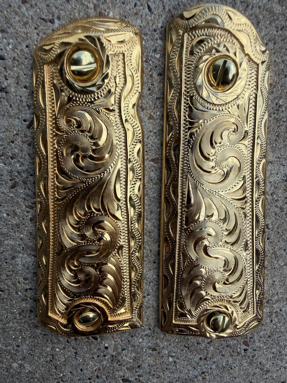 1911 45 38 Super Full Size Gold Gun Pistol Grip Cachas Chapeado & 24K Screws