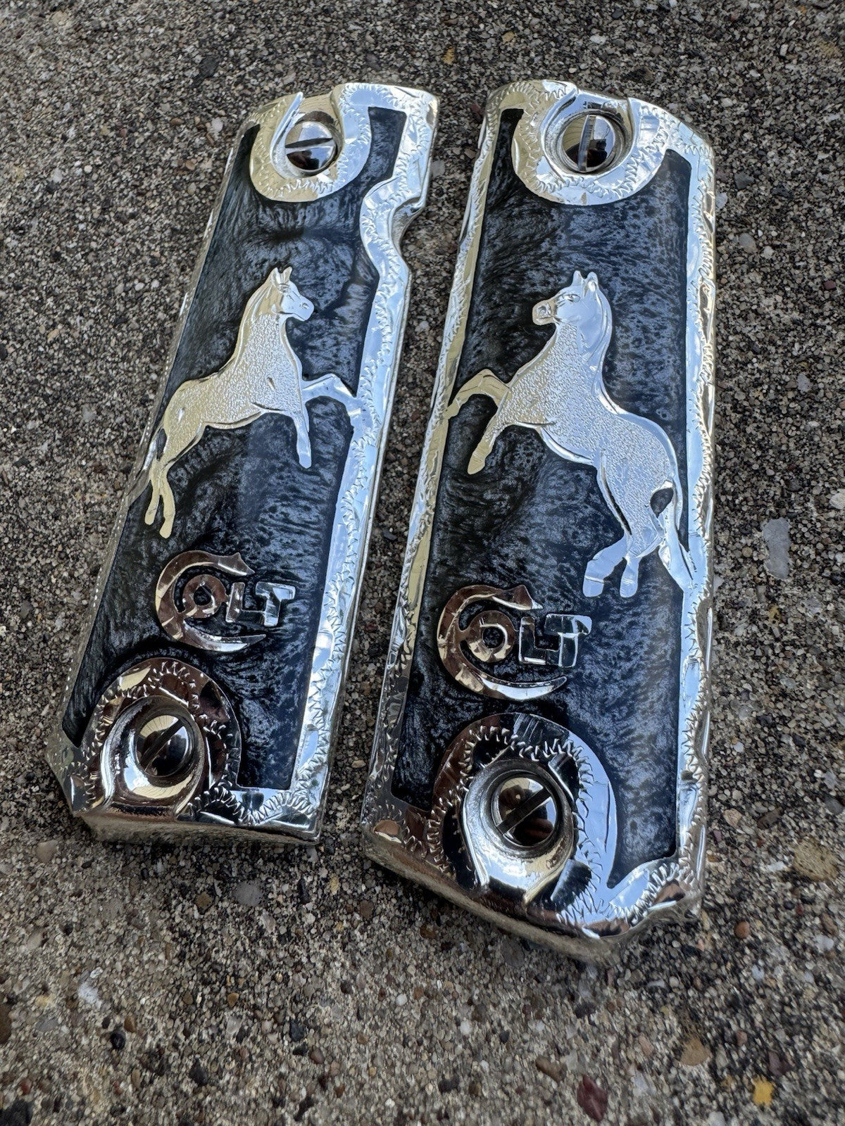 1911 45 38 Super Full Size Colt Horse Gun Pistol Grip Cachas & Polished Screws