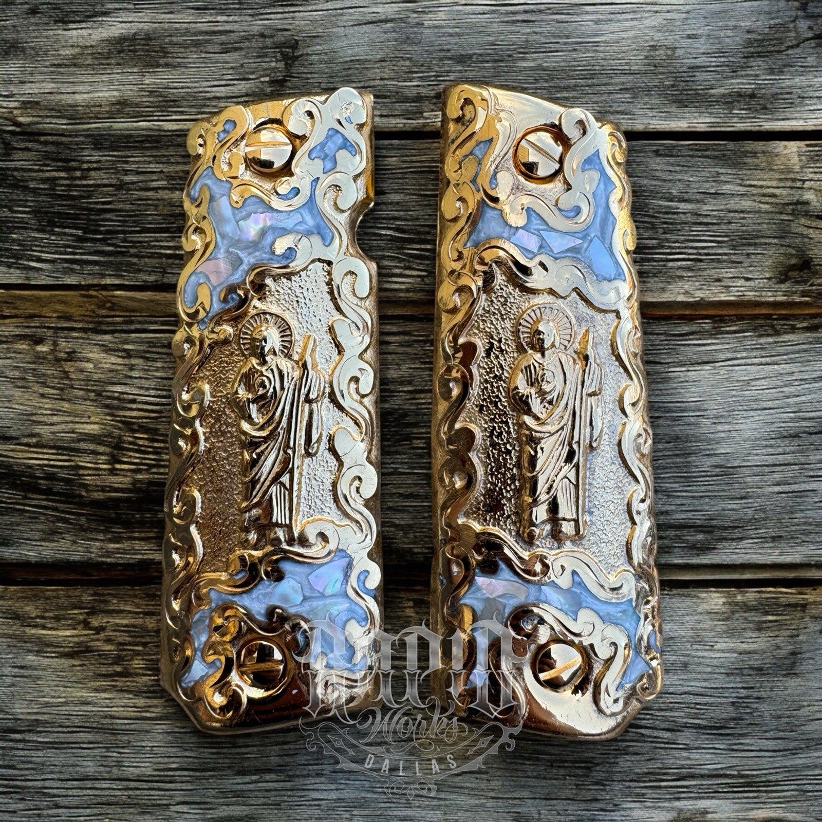 1911 45 38 Super Full Size San Judas Gold Gun Pistol Grip Cachas & 24K Screws