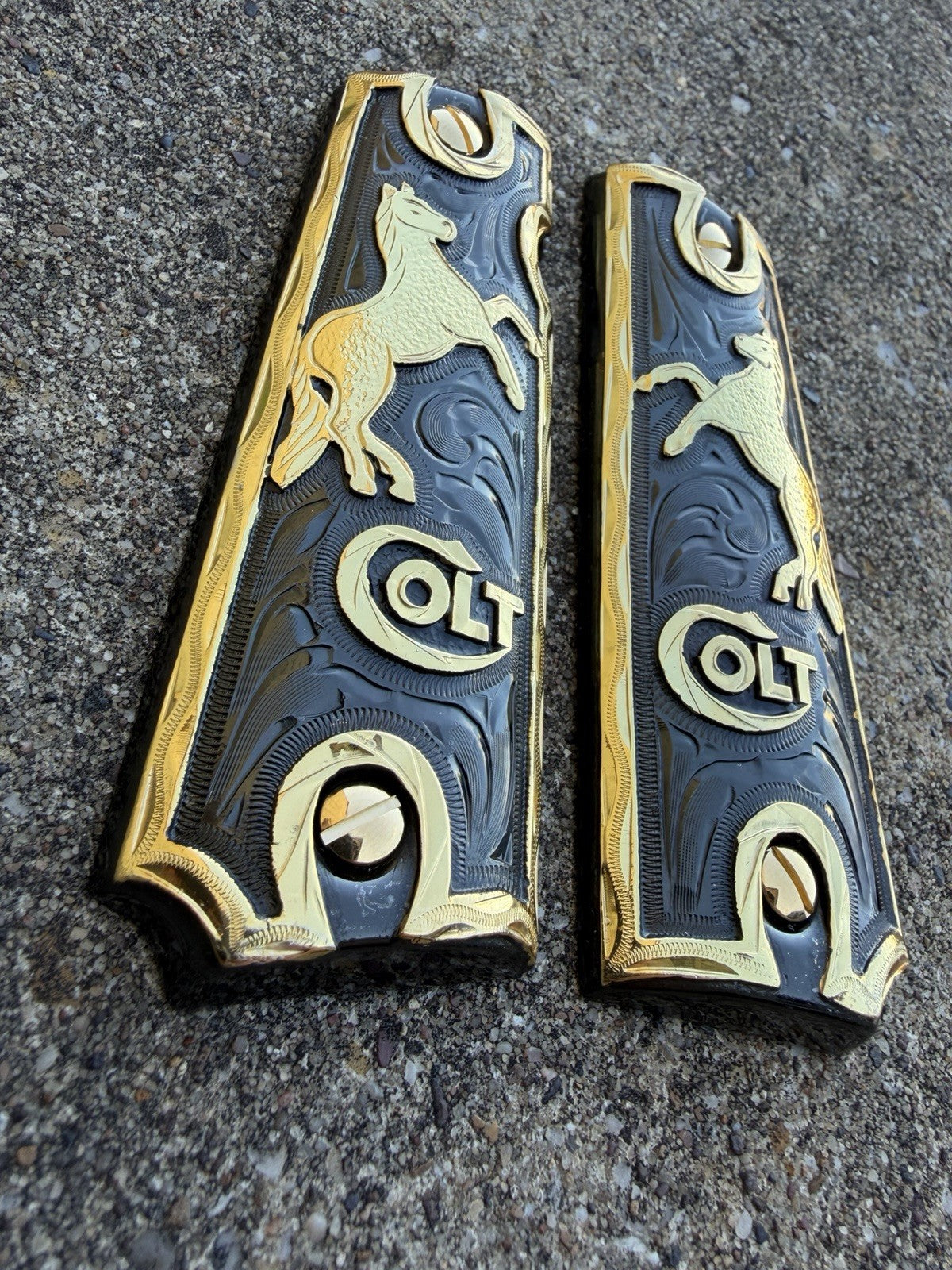 1911 45 38 Super Full Size Horse Gold Gun Pistol Grip Cachas & 24K Screws