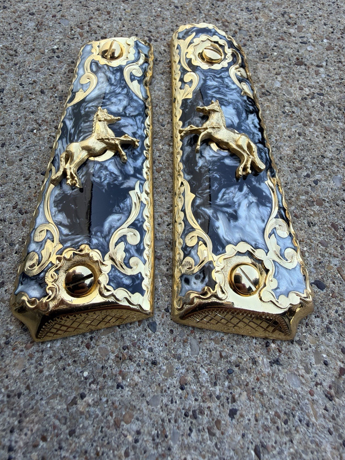 1911 45 38 Super Full Size Horse Gold Gun Pistol Grip Cachas & 24K Screws