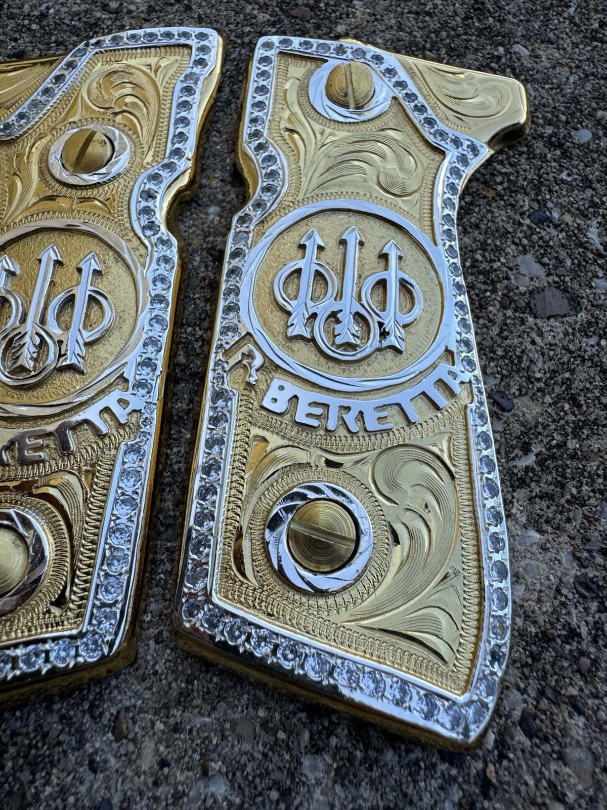 Beretta 92FS Zirconia Cachas Gold Plated Pistol Custom Grips & Screws