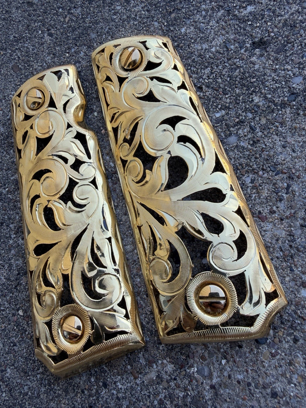 1911 45 38 Super Full Size Gold Gun Pistol Grip Cachas Chapeado & 24K Screws