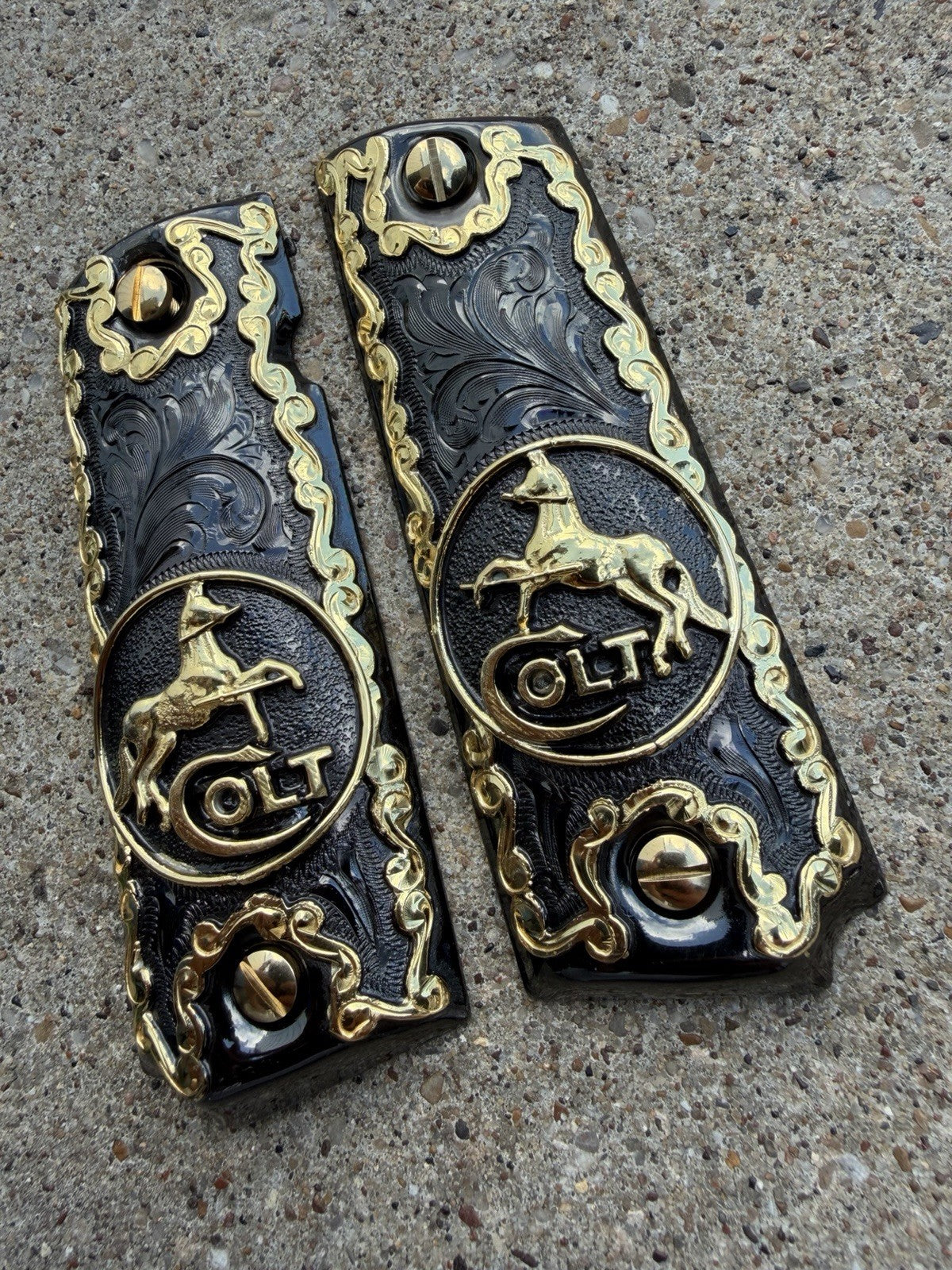 1911 45 38 Super Full Size Horse Gold Gun Pistol Grip Cachas & 24K Screws