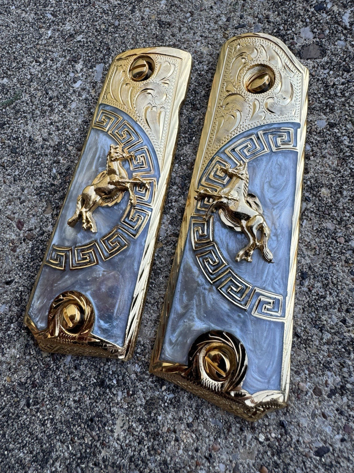 1911 45 38 Super Full Size Horse Gold Gun Pistol Grip Cachas & 24K Screws