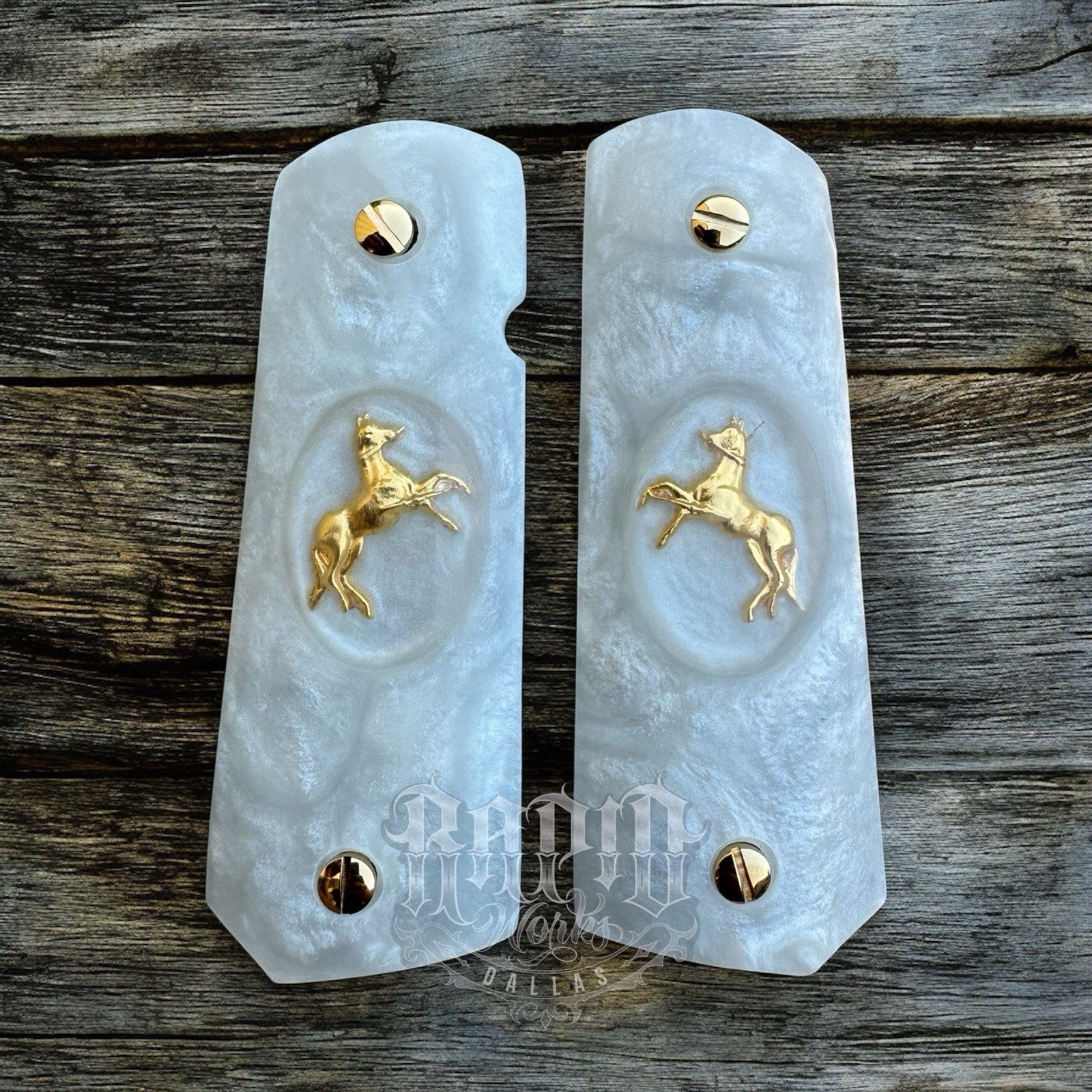 1911 45 38 Super Full Size Resin Gold Colt Horse Gun Pistol Grip Cachas