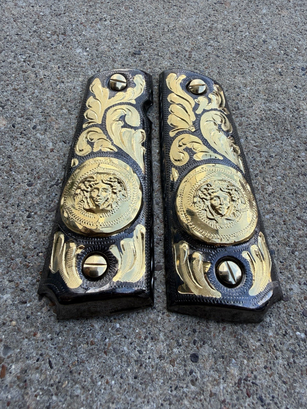1911 45 38 Super Full Size Versace Gold Gun Pistol Grip Cachas & 24K Screws