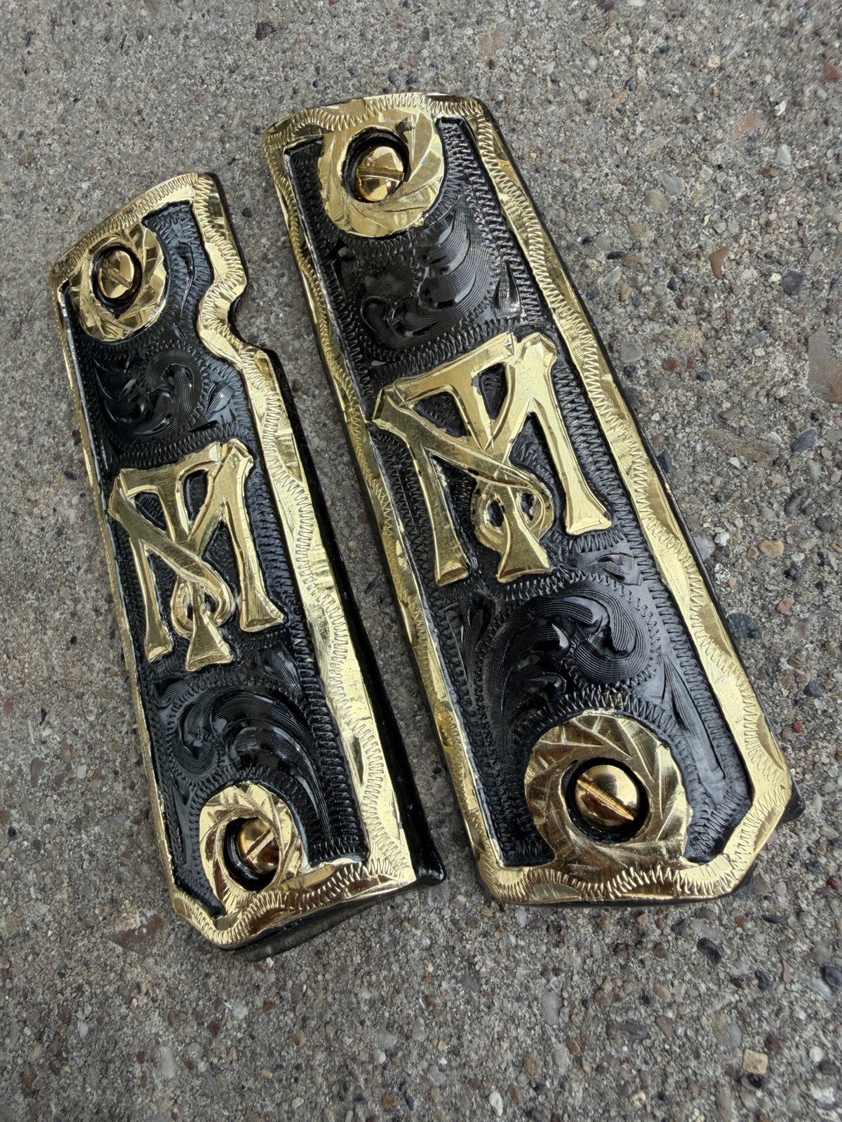 1911 45 38 Super Full Size Scarface Gold Gun Pistol Grip Cachas & 24K Screws