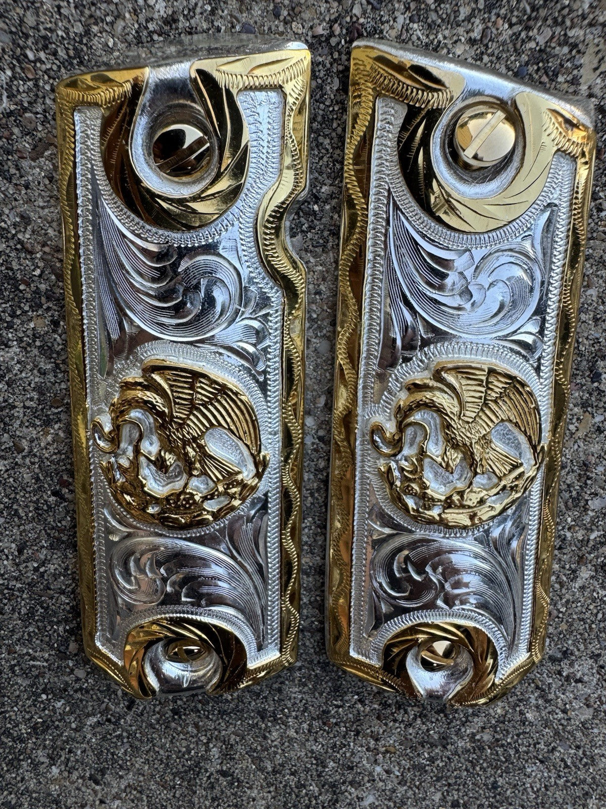 1911 45 38 Super Full Size Mexican Eagle Gold Gun Pistol Grip Cachas & 24K Screw
