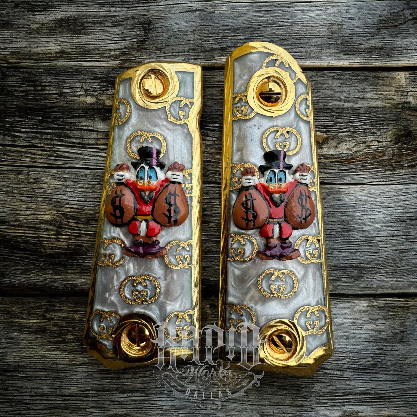 1911 45 38 Super Full Size Mcscrooge Duck Gold Gun Pistol Grip Cachas &24K Screw