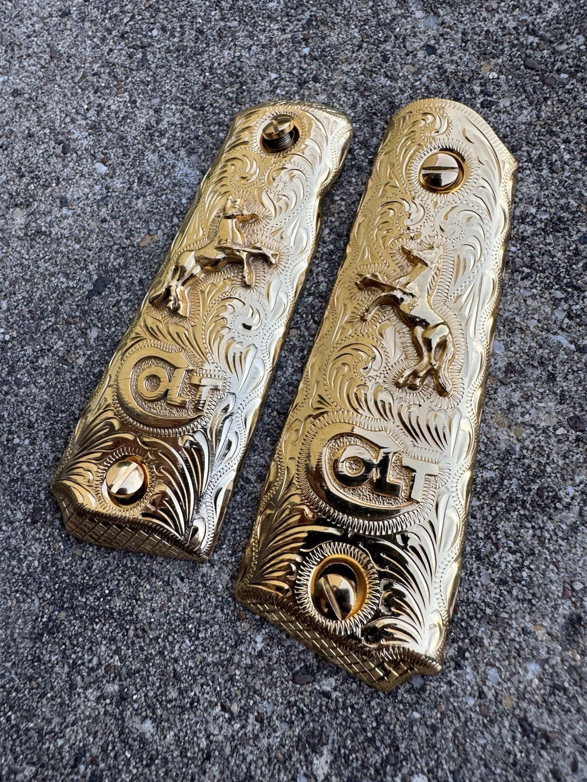 1911 45 38 Super Full Size Colt Horse Gold Gun Pistol Grip Cachas & 24K Screws