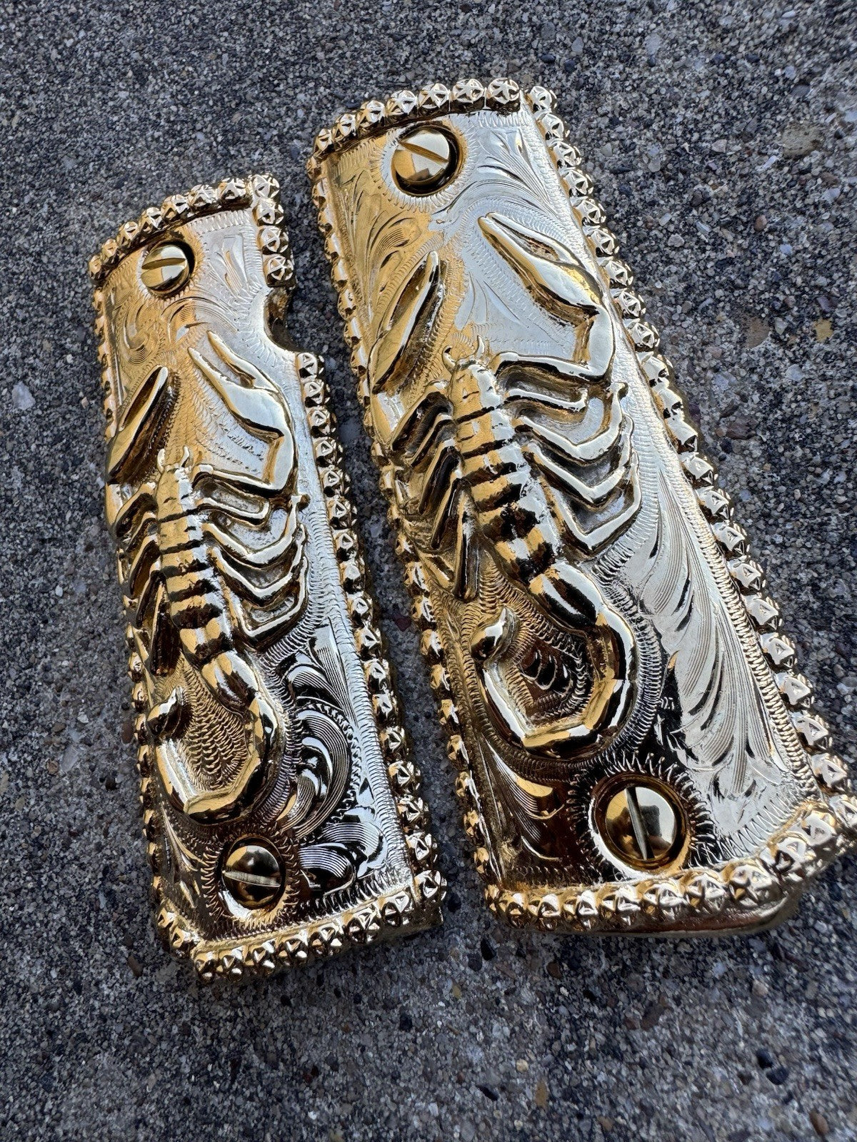 1911 45 38 Super Full Size Scorpion Gold Gun Pistol Grip Cachas & 24K Screws