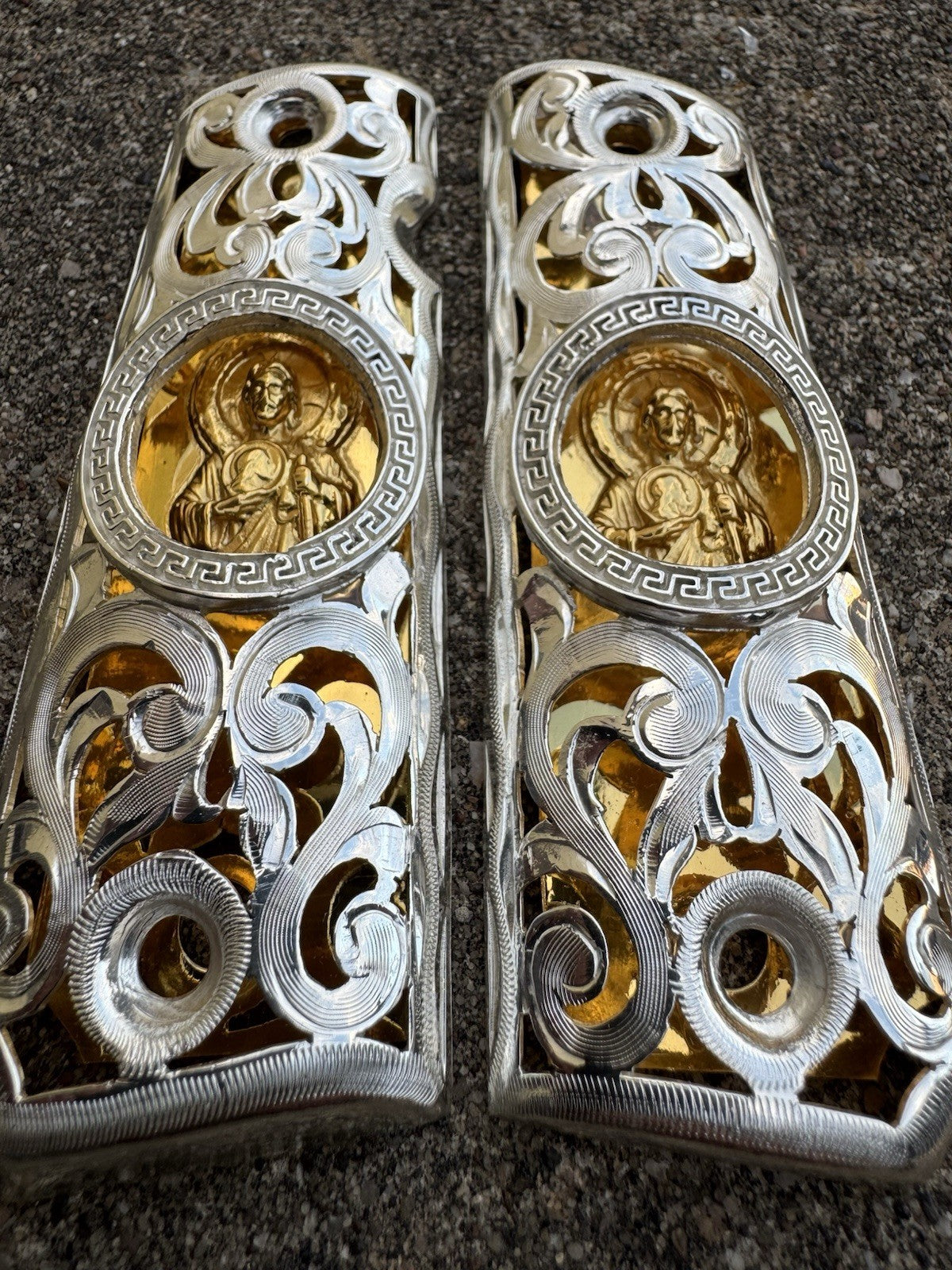 1911 45 38 Super Full Size San Judas Gold Gun Pistol Grip Cachas & 24K Screws