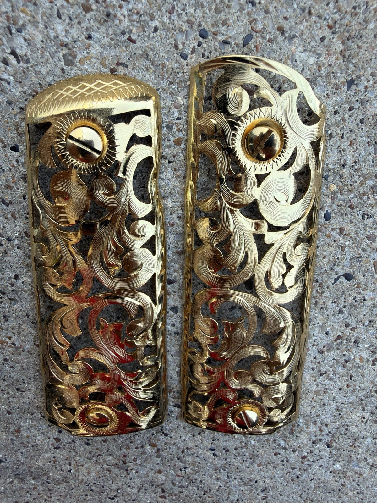 1911 45 38 Super Full Size Gold Gun Pistol Grip Cachas Chapeado & 24K Screws