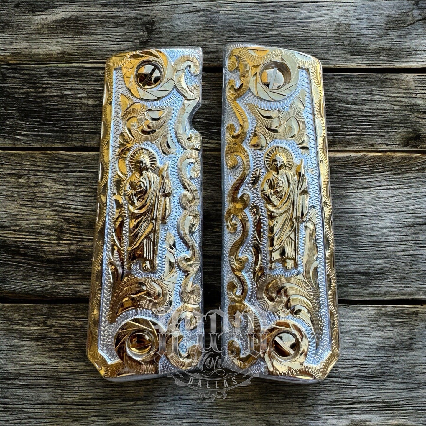1911 45 38 Super Full Size San Judas Gold Gun Pistol Grip Cachas & 24K Screws