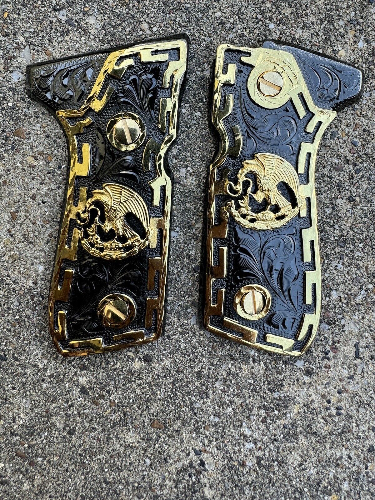 Beretta 92FS Cachas Mexican Eagle Gold Plated Pistol Custom Grips & Gold Screws