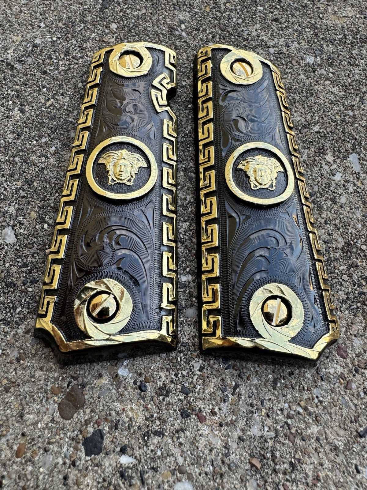 1911 45 38 Super Full Size Versace Gold Gun Pistol Grip Cachas & 24K Screws