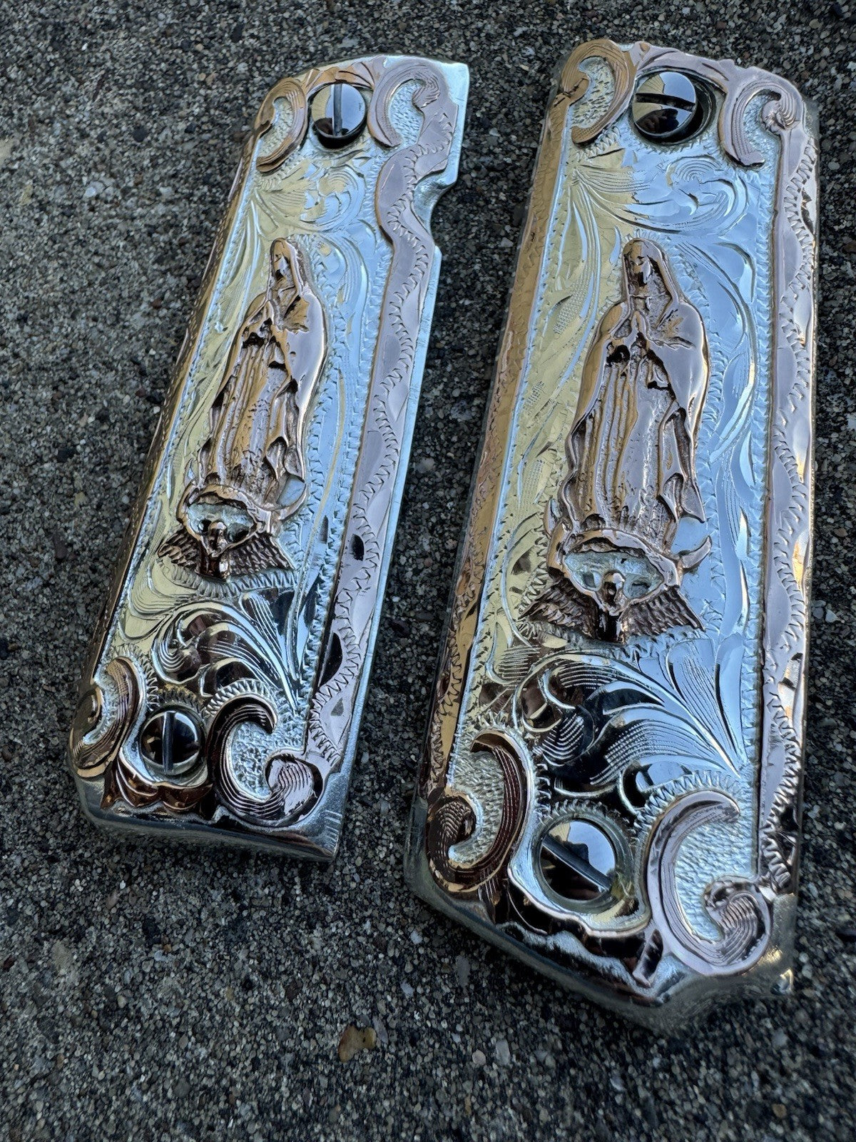 1911 45 38 Super Full Size Virgen De Guadalupe Gold Pistol Grip Cachas & Screws