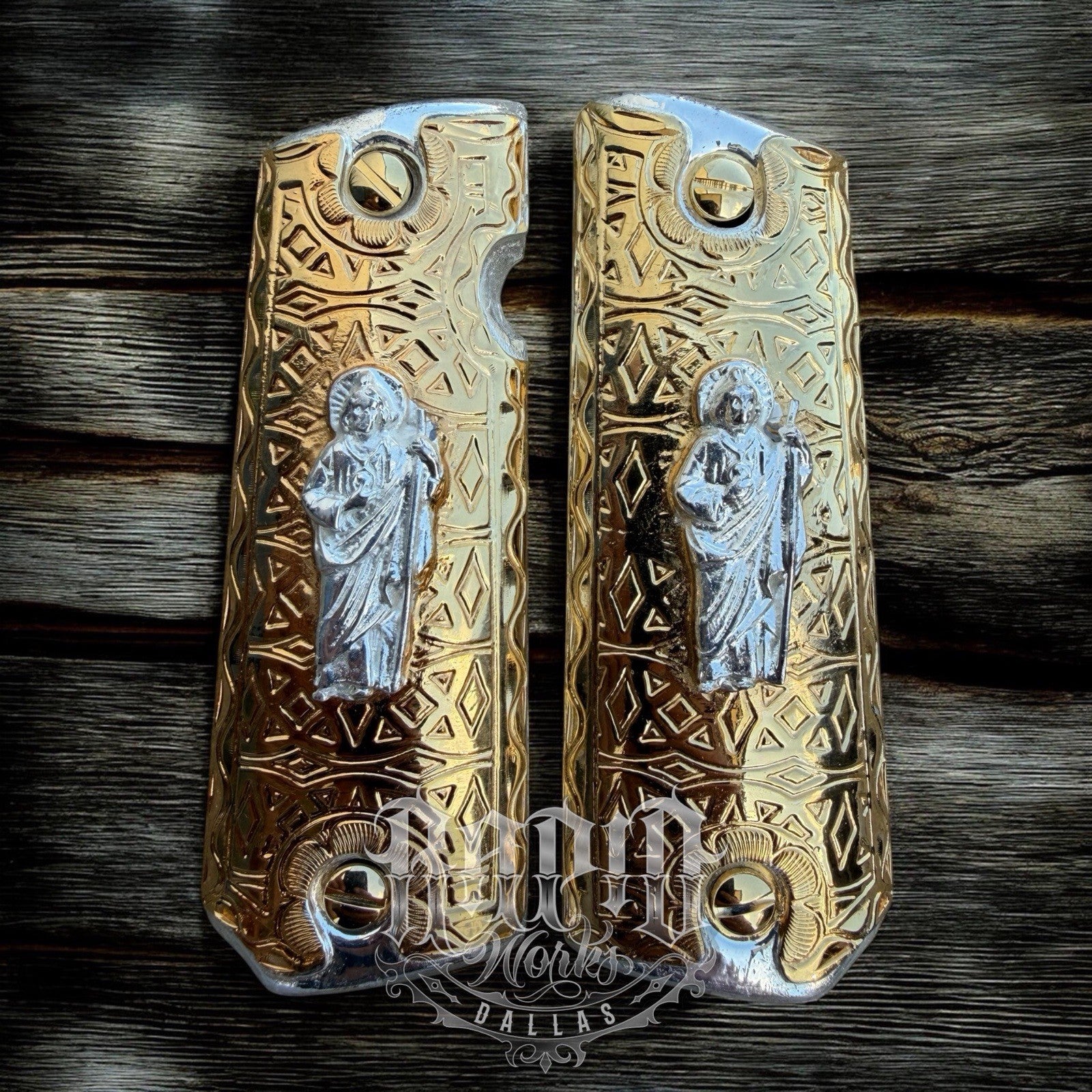 1911 45 38 Super Full Size San Judas Gold Gun Pistol Grip Cachas & 24K Screws
